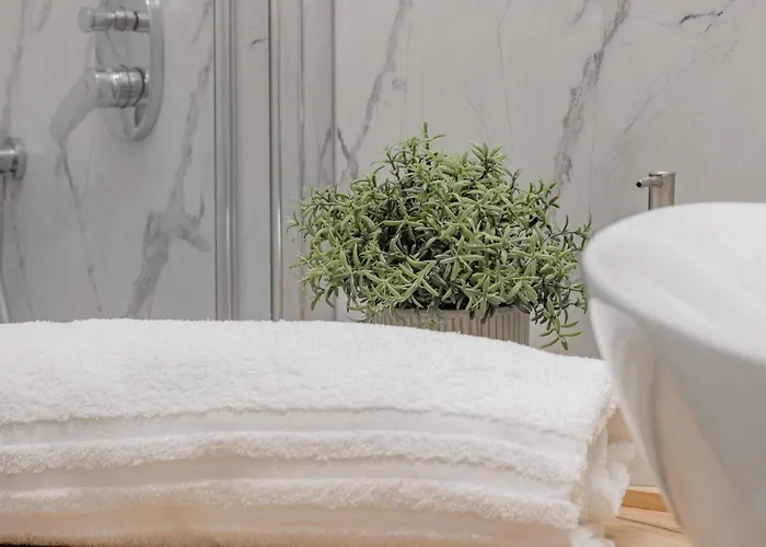 H11 Liberty In Riviera